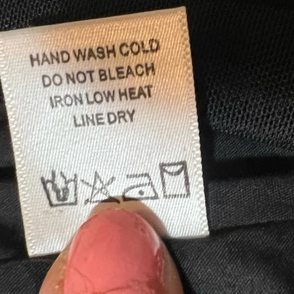 H:OURS NWOT Mona Top In Black Size XS - Picture 10 of 11